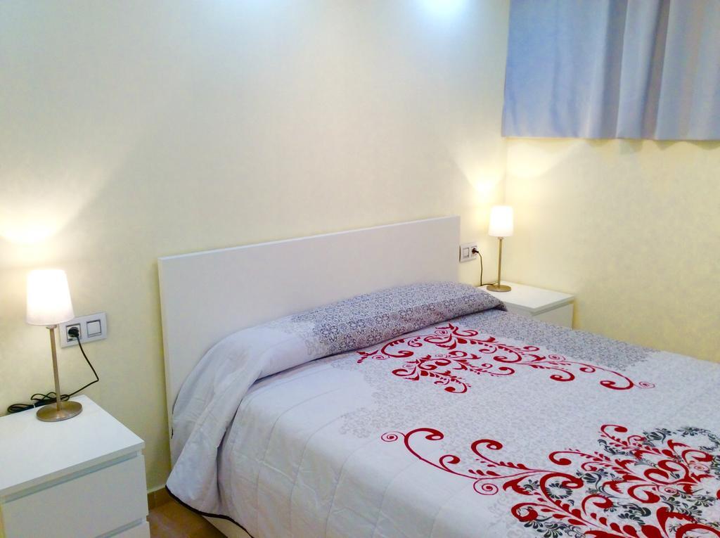 Apartment With Terrace In Playa De Las Americas Luaran gambar