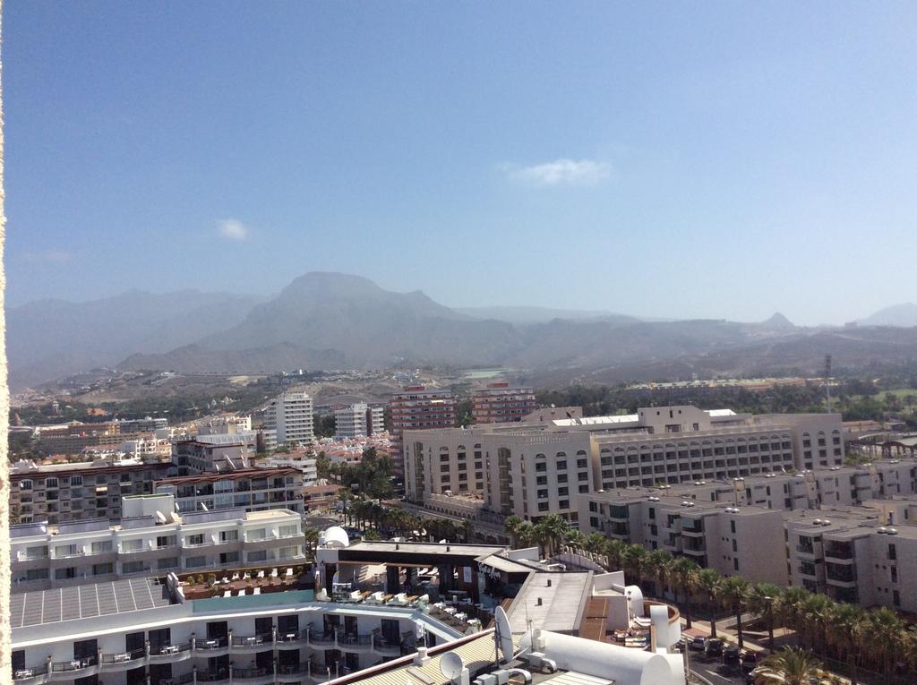 Apartment With Terrace In Playa De Las Americas Luaran gambar