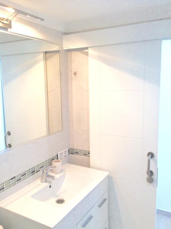 Apartment With Terrace In Playa De Las Americas Luaran gambar