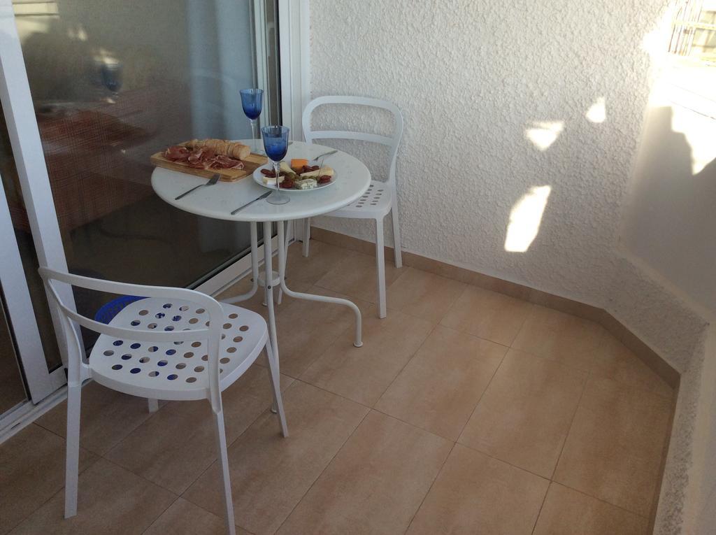 Apartment With Terrace In Playa De Las Americas Luaran gambar